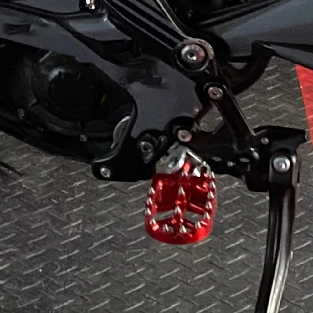 For Sur-Ron Sur Ron Surron X S Light Bee Off-Road Electric Vehicle Motorcycle CNC Footpegs Footrests Foot Pegs Rests Pedals Pad